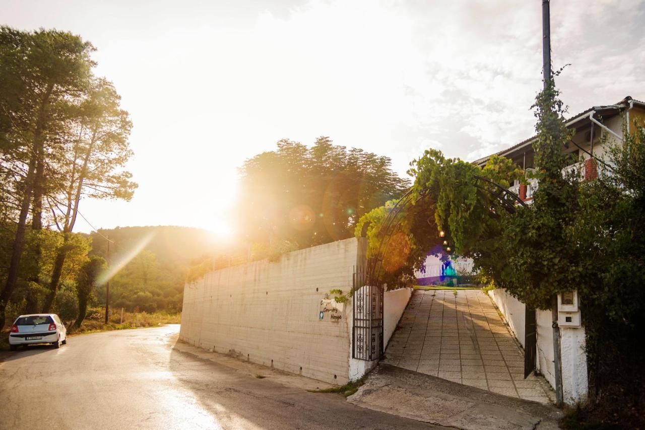 Corfu Country House วิตาลาเดส ภายนอก รูปภาพ